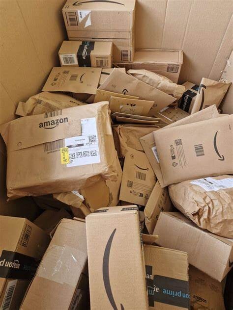 CAJA UNICA CON VALOR DE HASTA 220€